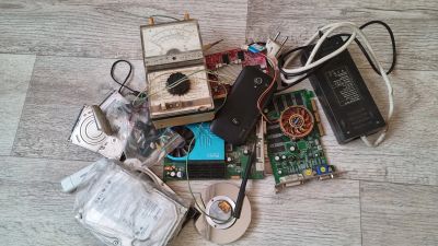 Лот: 25518984. Фото: 1. Всякий нерабочий хлам, провода... Другое (комплектующие)