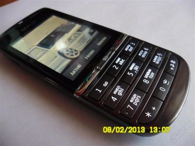 Лот: 2492969. Фото: 1. Nokia Asha 300 (Touch and Type... Кнопочные мобильные телефоны