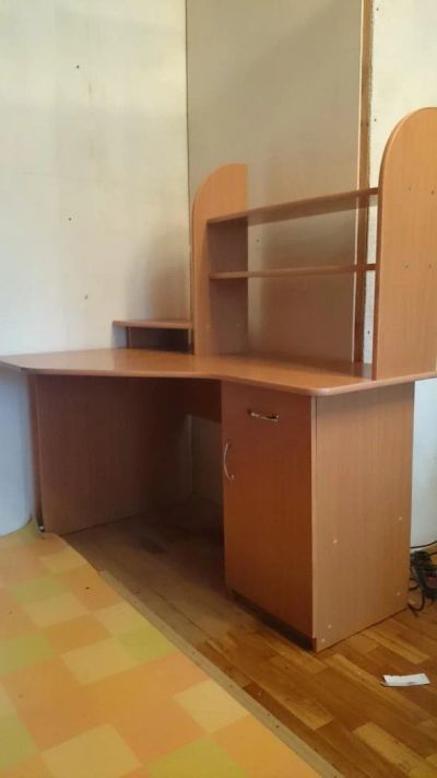 Лот: 4899557. Фото: 1. Компьютерный стол. Компьютерные и письменные столы