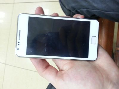 Лот: 4072396. Фото: 1. samsung s2. Смартфоны