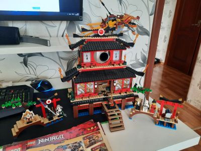 Лот: 20240212. Фото: 1. Lego Ninjago 2507 Огненный Храм. Конструкторы