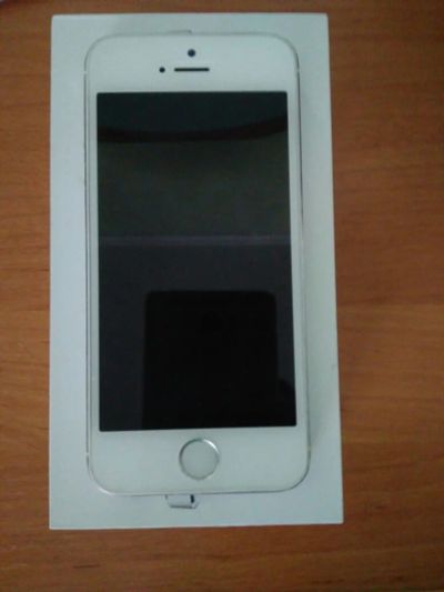 Лот: 9092137. Фото: 1. Iphone 5 16GB PCT. Смартфоны