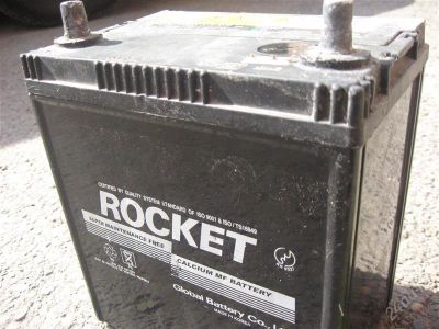 Лот: 1923040. Фото: 1. Тонкоклеммный автомобильный аккумулятор... Аккумуляторы