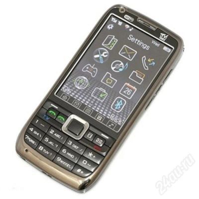 Лот: 535149. Фото: 1. Nokia W006 WiFi (Nokia E71... Кнопочные мобильные телефоны