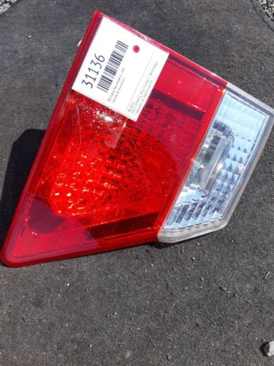 Лот: 21411449. Фото: 1. вставка багажника Honda Airwave... Двигатель и элементы двигателя