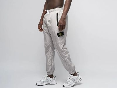 Лот: 21336403. Фото: 1. Брюки спортивные Stone Island. Брюки, джинсы, шорты
