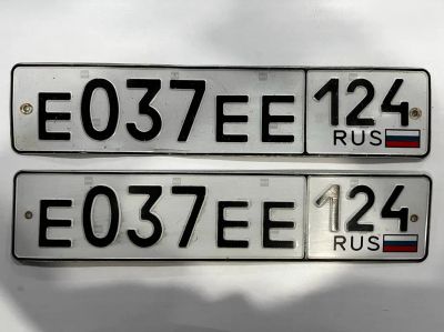 Лот: 20937066. Фото: 1. гос номер Е 037 ЕЕ 124. ЕЕЕ. Госномера