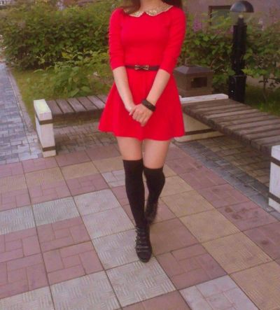 Лот: 3624997. Фото: 1. Красивое красное платье. Платья