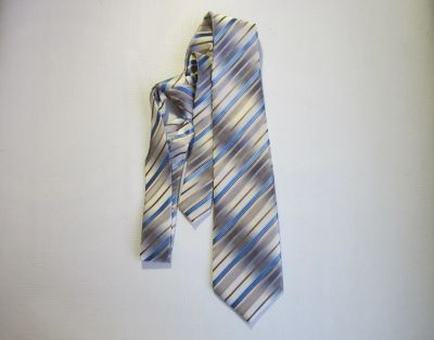 Лот: 22023983. Фото: 1. Новый галстук Mainbocher (США). Галстуки