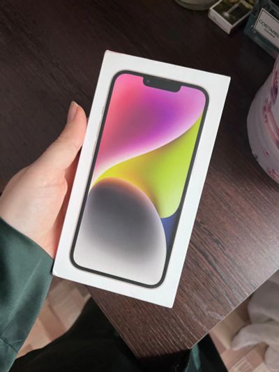 Лот: 19903883. Фото: 1. iPhone 14 128gb Starlight. Смартфоны