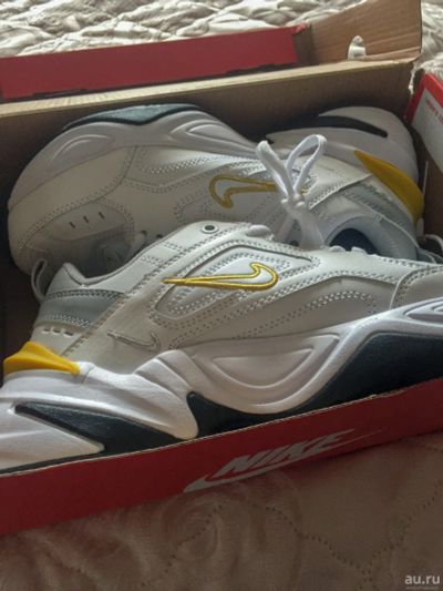 Лот: 13822583. Фото: 1. Отличные женские кроссовки NIKE... Кеды, кроссовки, слипоны