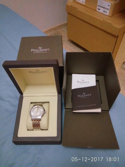 Лот: 10685670. Фото: 1. Pequignet Moorea.Limited Edition... Драгоценные наручные часы