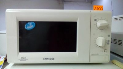 Лот: 11993044. Фото: 1. Микроволновая печь samsung--2. Микроволновки, мини-печи