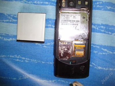 Лот: 1051292. Фото: 1. Телефон Sony Ericsson ( не рабочий... Кнопочные мобильные телефоны