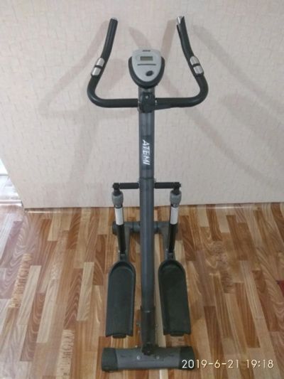 Лот: 13950071. Фото: 1. тренажер. Эллиптические, степперы, гребные