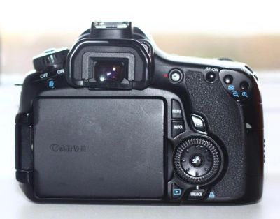 Лот: 5543639. Фото: 1. Продам!!! Canon EOS 60D Body. Цифровые зеркальные