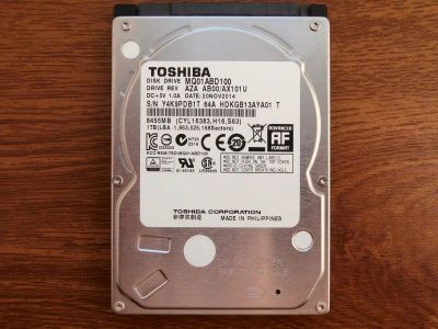 Лот: 16192318. Фото: 1. Жесткий диск Toshiba mq01abd100... Жёсткие диски (HDD)