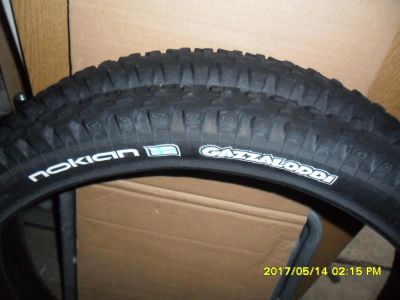 Лот: 9605277. Фото: 1. Покрышки Nokian Gazzaloddi, 26... Запчасти
