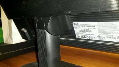 Лот: 10898718. Фото: 1. Монитор 19". ЖК-мониторы