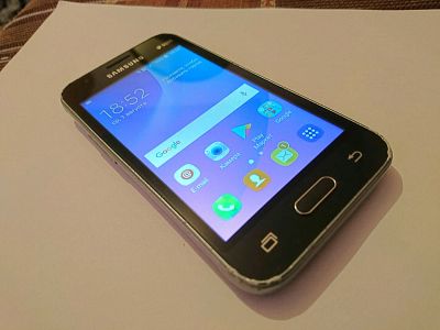 Лот: 11868493. Фото: 1. Samsung Galaxy J1 mini. Смартфоны