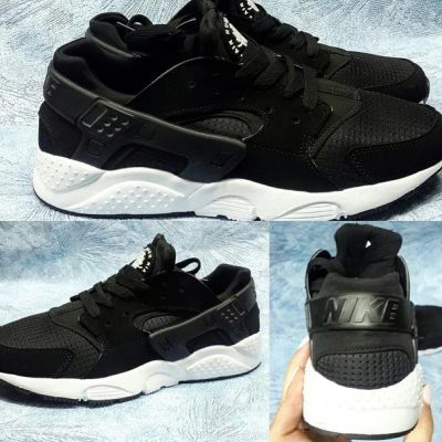 Лот: 7562190. Фото: 1. Женские huarache. Кеды, кроссовки, слипоны