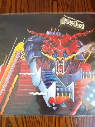 Лот: 869617. Фото: 1. JUDAS PRIEST "DEFENDERS OF THE... Аудиозаписи