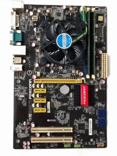Лот: 11337489. Фото: 1. Материнская плата под LGA 1155... Материнские платы
