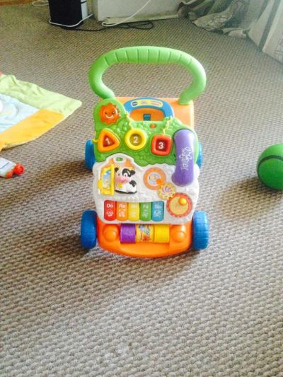 Лот: 6422657. Фото: 1. Ходунки vtech. Ходунки, прыгунки, качели