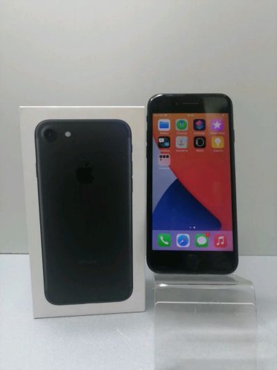 Лот: 18891144. Фото: 1. Смартфоны iPhone 7 (2002-10). Смартфоны