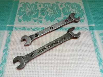Лот: 25415011. Фото: 1. Ключи рожковые гаечные 8x10 (в... Ручной инструмент