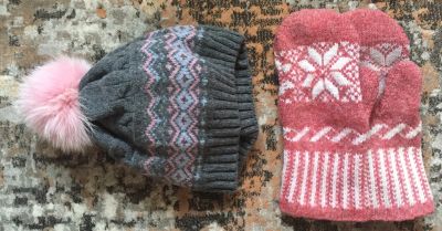 Лот: 20657183. Фото: 1. Комплект зимний (шапочка + рукавички... Головные уборы