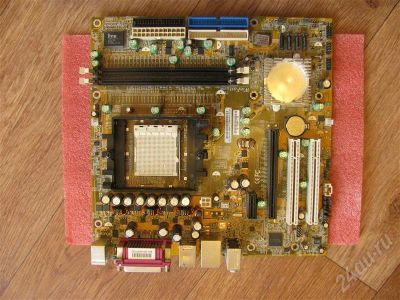 Лот: 692566. Фото: 1. Материнская плата Foxconn NF4K8MC-ERS. Материнские платы