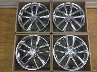 Лот: 16474029. Фото: 1. Оригинальные диски Nissan Skyline... Диски