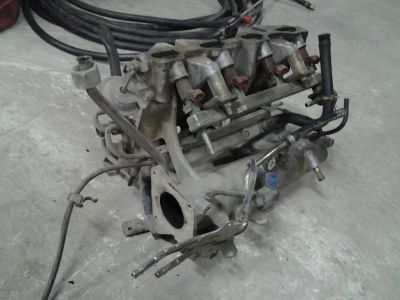 Лот: 6274616. Фото: 1. Впускной коллектор Nissan Wingroad... Топливная система