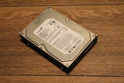 Лот: 3829698. Фото: 1. Жесткий диск 320 GB Seagate ST3320620AS... Жёсткие диски (HDD)