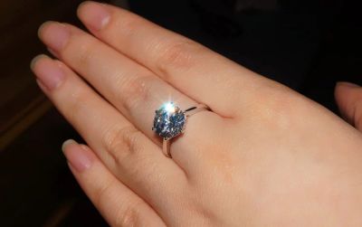 Лот: 6619301. Фото: 1. Кольцо с бриллиантом SONA Diamond. Кольца, перстни