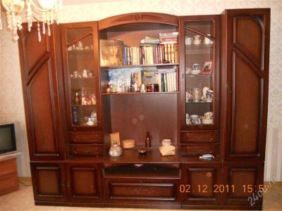 Лот: 769219. Фото: 1. Стенка в классическом стиле. Гостиные, стенки, горки