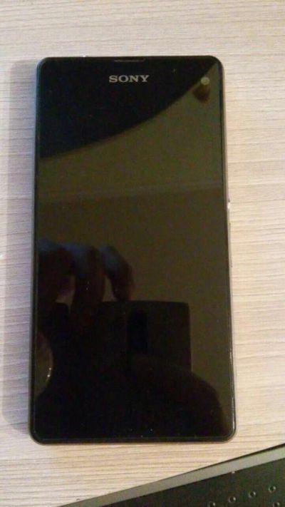 Лот: 8787992. Фото: 1. Sony Z1 Compact. Хорошее состояние... Смартфоны