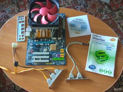 Лот: 10059815. Фото: 1. Материнская плата Gigabyte GA-EP35-DS3... Материнские платы