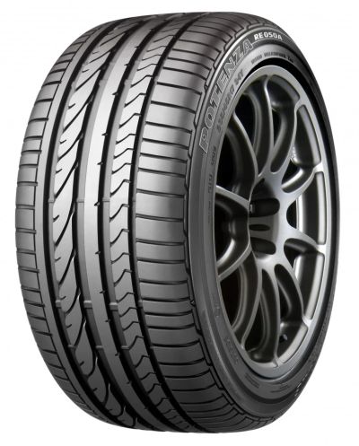 Лот: 3856482. Фото: 1. Продам пару покрышек Bridgestone... Шины