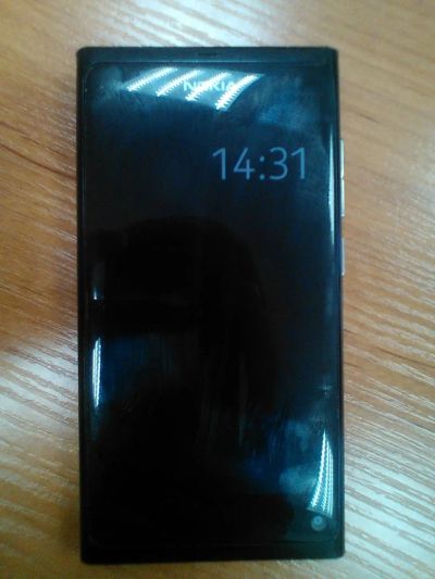 Лот: 5165975. Фото: 1. Nokia N9. Смартфоны