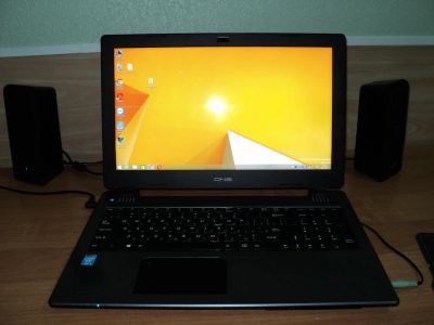 Лот: 9099110. Фото: 1. Ноутбук DNS 15.6. Ноутбуки