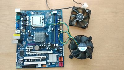 Лот: 14614272. Фото: 1. материнская плата Asrock g41-s3... Материнские платы