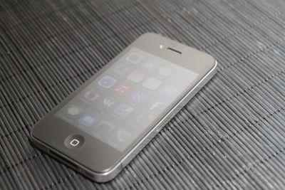 Лот: 3912781. Фото: 1. Iphone 4 black идеальное состояние... Смартфоны