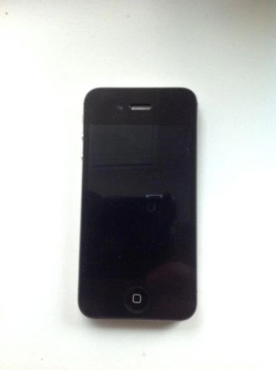 Лот: 4605863. Фото: 1. iPhone 4S. BLACK. 8GB. Чек/Гарантия. Смартфоны