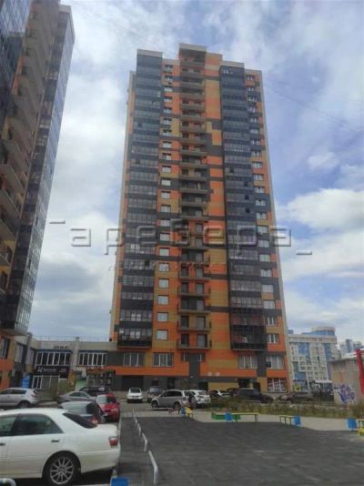 Лот: 20411694. Фото: 1. 1-комнатная квартира на ул. Авиаторов... Квартиры, студии