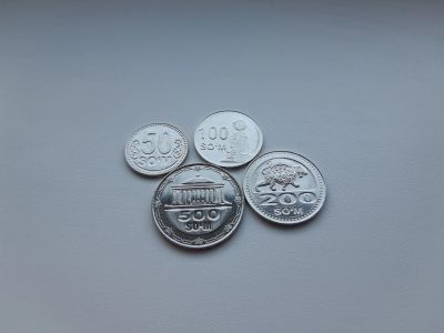 Лот: 16321682. Фото: 1. Узбекистан набор из 4 монет 2018... Азия