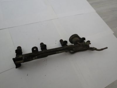Лот: 18655186. Фото: 1. Топливная рейка Honda Stream RN1... Топливная система
