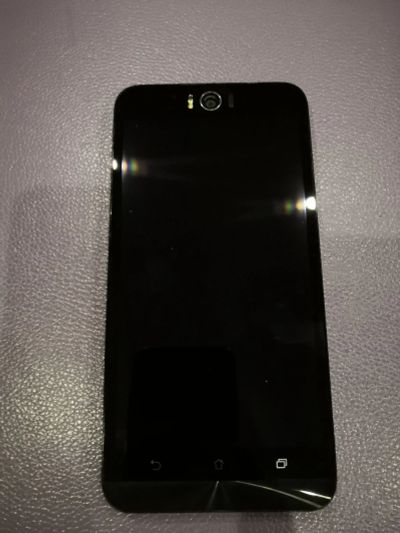 Лот: 12950696. Фото: 1. ASUS ZenFone Selfie ZD551KL 16GB. Смартфоны
