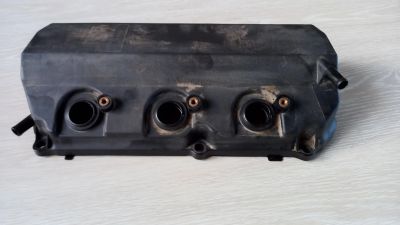Лот: 19573906. Фото: 1. Клапанная крышка mitsubishi Outlander... Двигатель и элементы двигателя